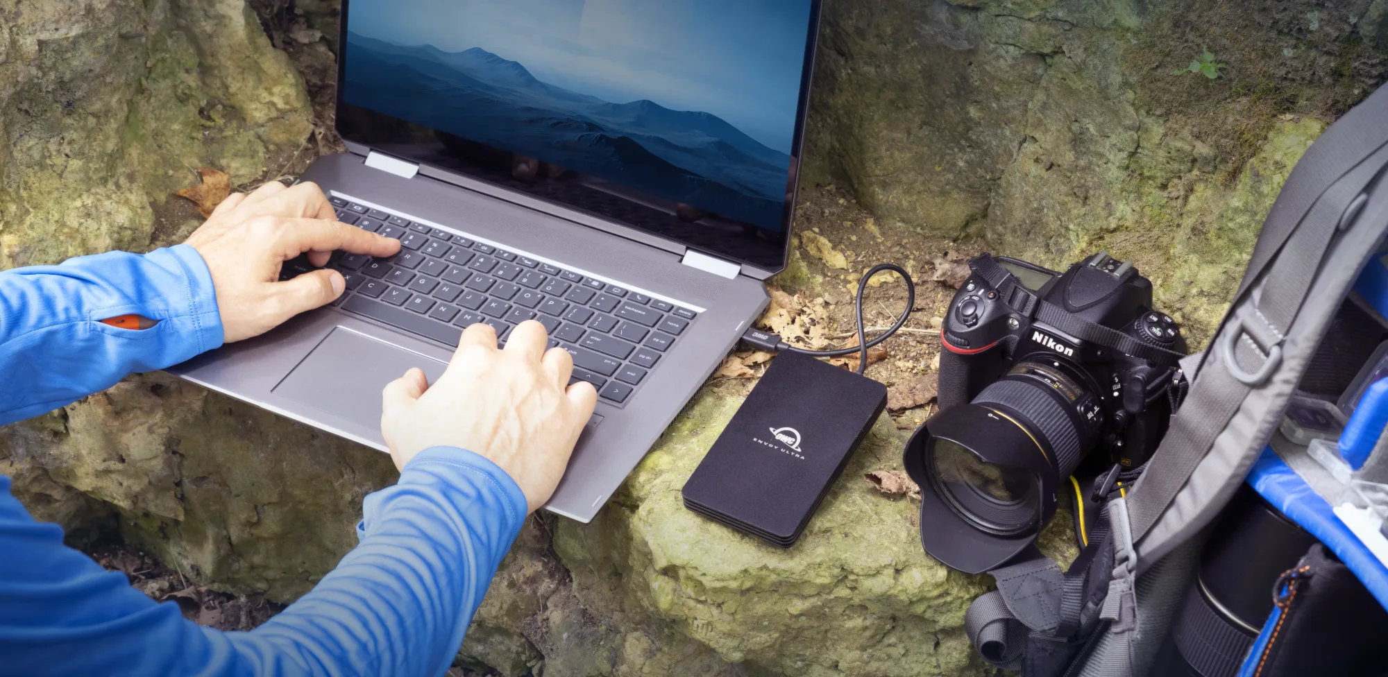 OWC Envoy Ultra: Rugged Thunderbolt 5 portable SSD with over 6,000MB/s speeds and a built-in cable (2 of 5)
