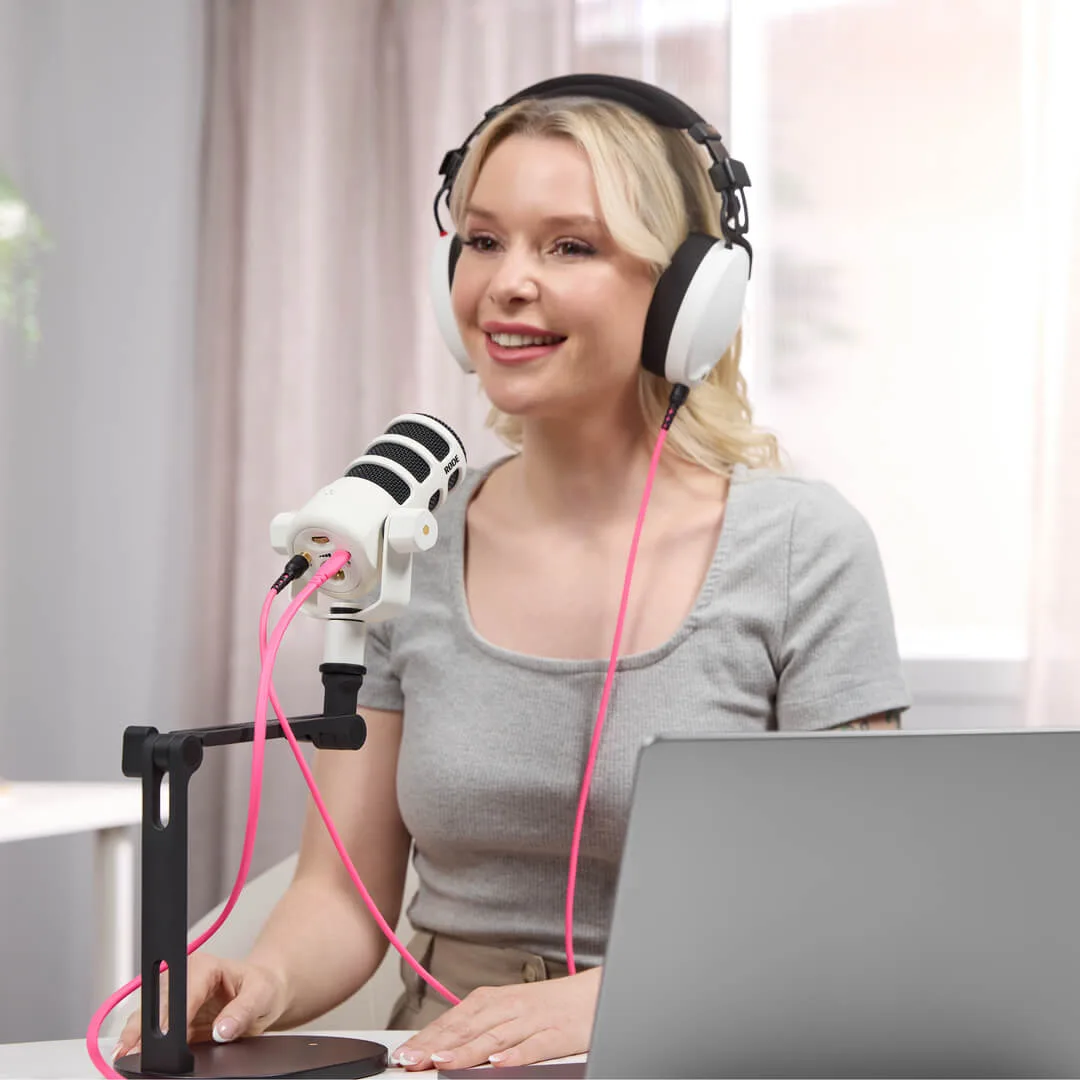 RØDE PodMic USB: Dynamic broadcast microphone with both USB-C and XLR outputs, onboard APHEX processing and a headphone jack (4 of 5)