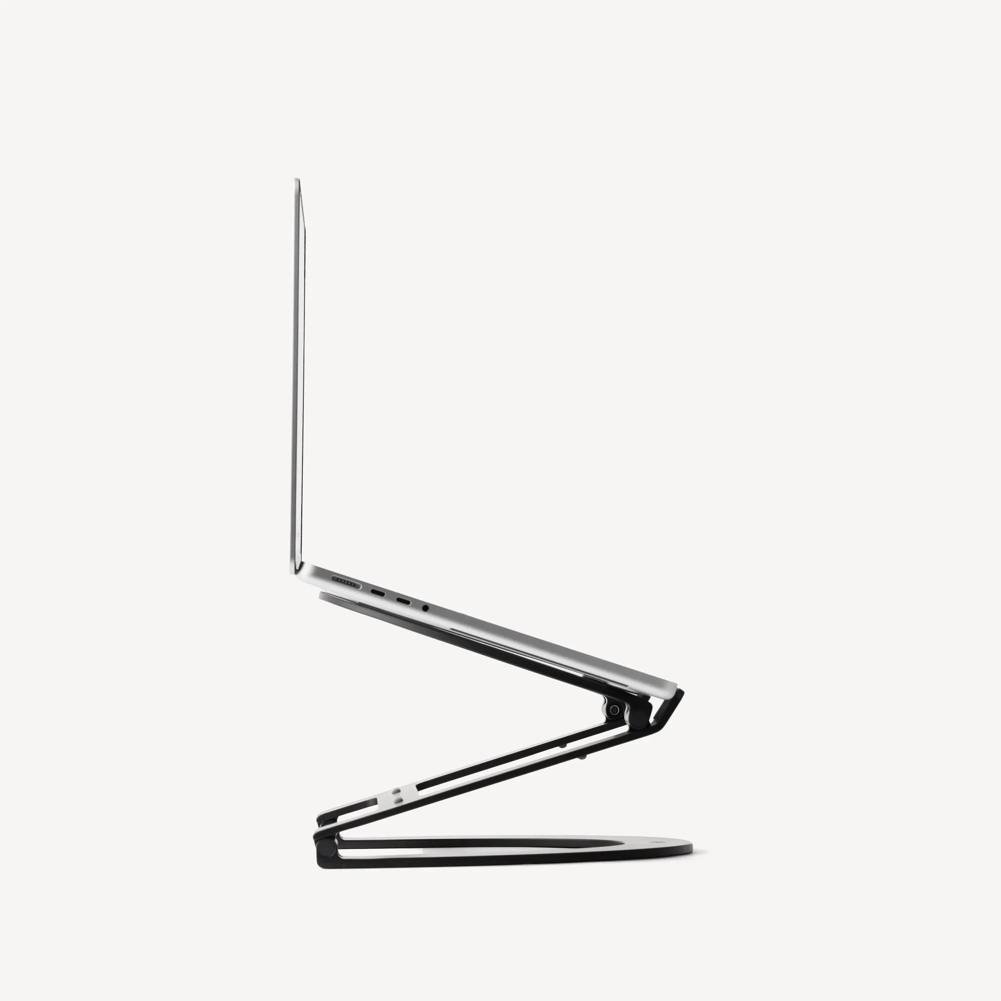 Twelve South Curve Flex: Foldable aluminum MacBook stand that raises your screen to eye level and folds flat for travel (3 of 7)