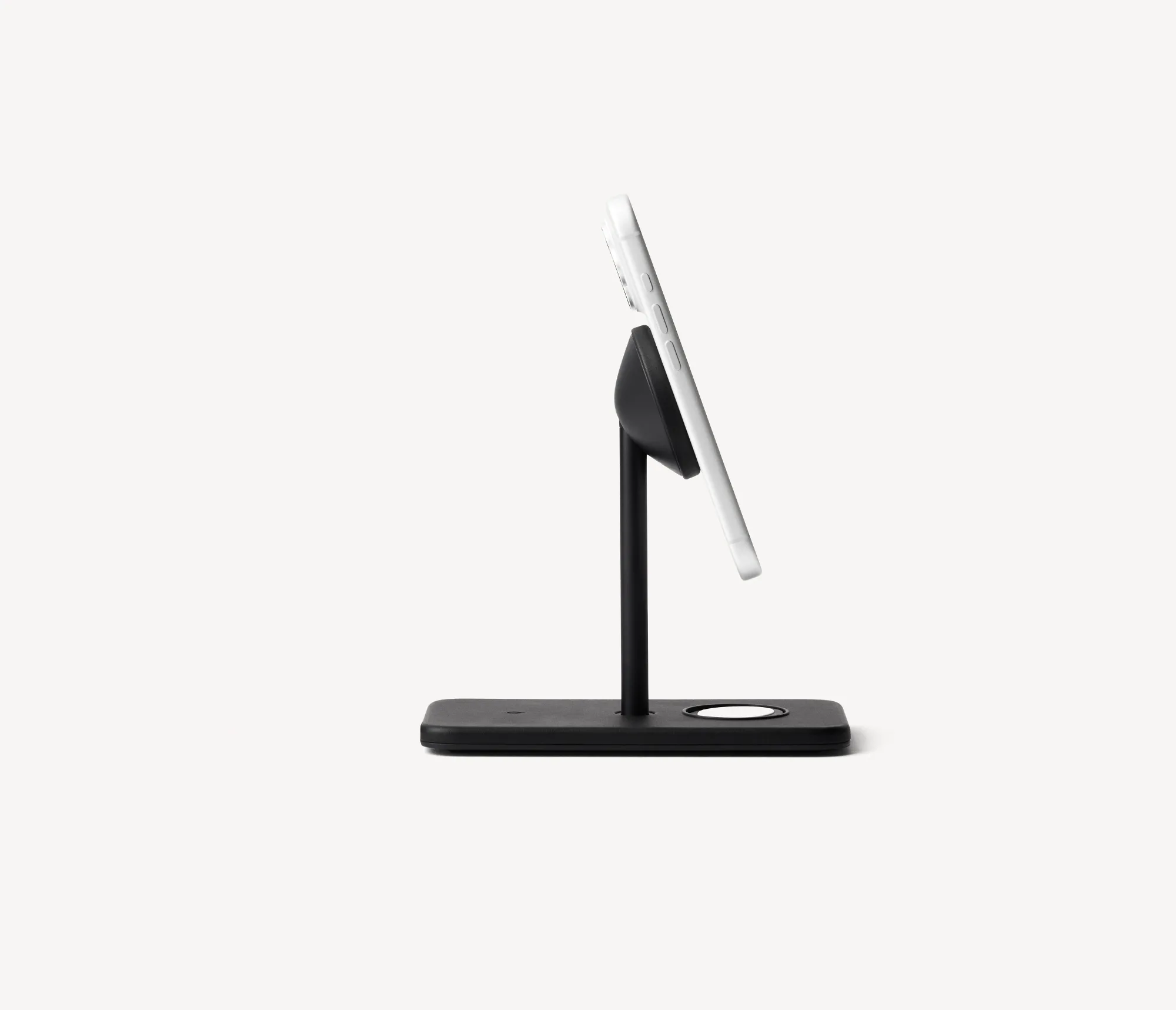 Twelve South HiRise 3 Deluxe: 3-in-1 MagSafe stand that charges iPhone, Apple Watch and AirPods from one outlet (5 of 6)